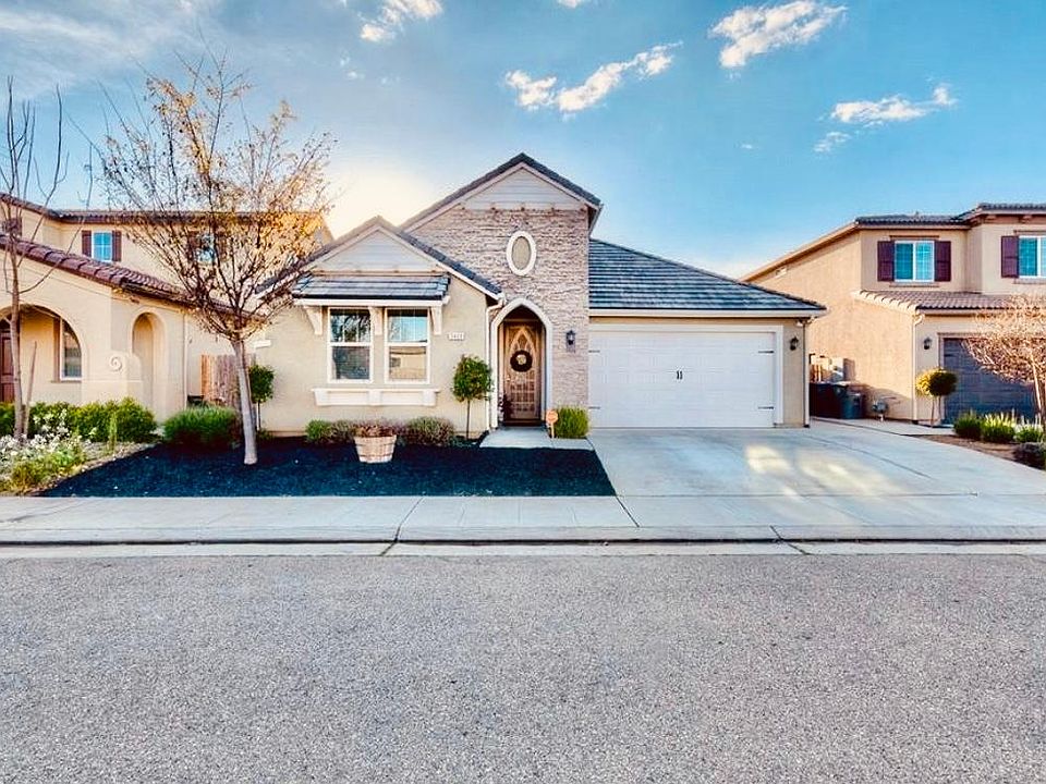 1st image of 3468 El Molino Ave