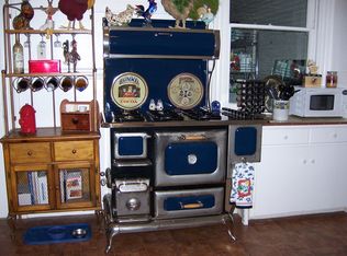 282 Laurel Ave, Oakdale, CA