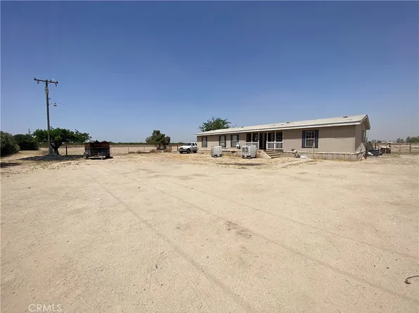 20948 W Central Ave, Kerman, CA 93630