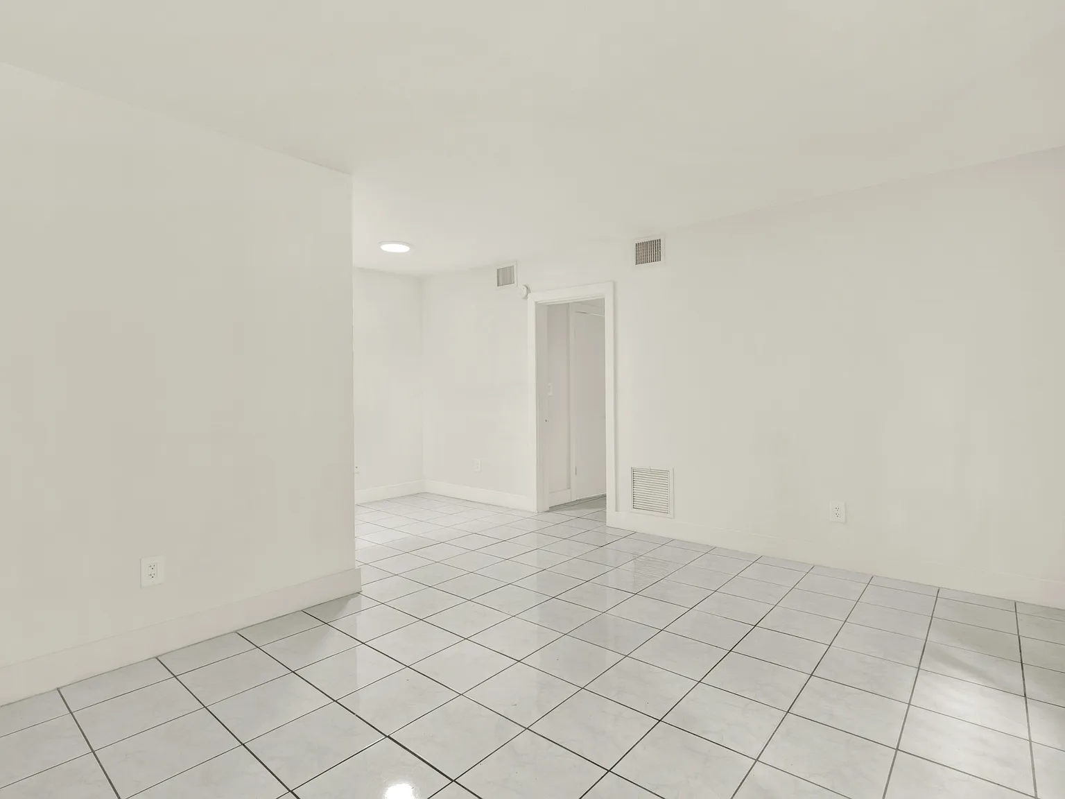 223 Antilla Ave. - 01 — Photo 1