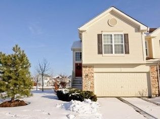 2320 Georgetown Cir, Aurora, IL 60503