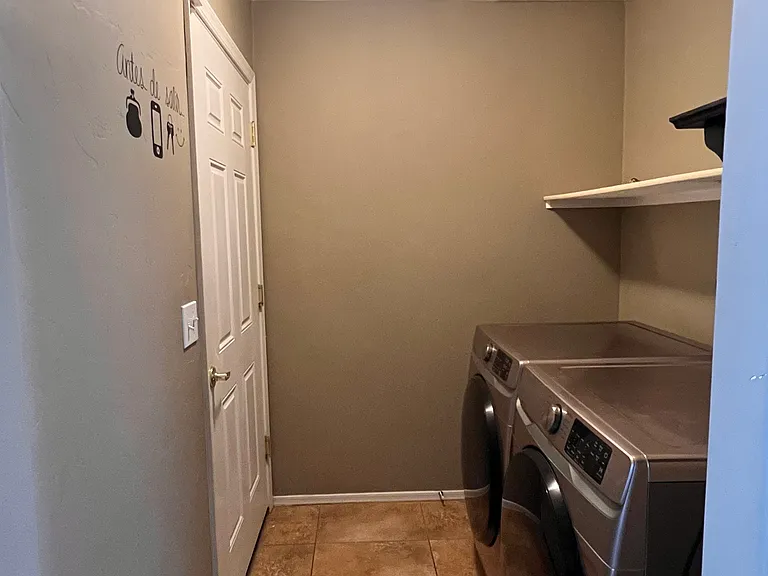 2912 N Xochipilli Dr — Photo 6