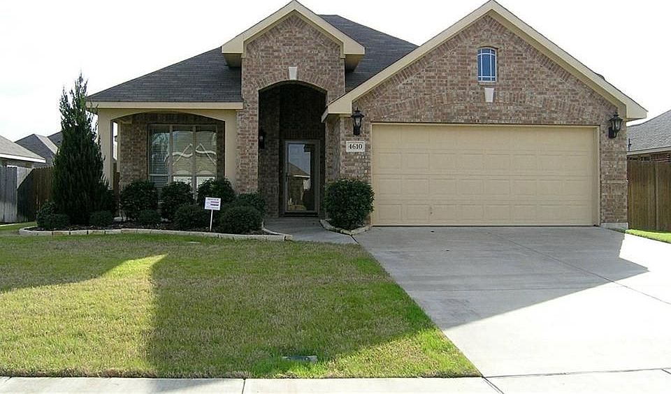 1st image of 4610 Oakview Dr