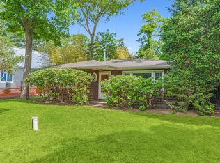 165 Hog Creek Rd, East Hampton, NY 11937