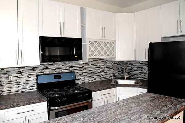 Rented by Proton Management LLC | media 8