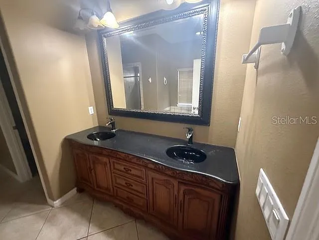 1518 Salem Dr — Photo 35