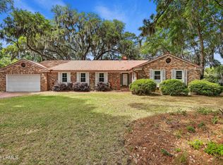 12 Audubon Rd, Beaufort, SC 29907