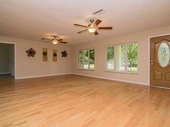 4th image of 27153 Green Willow Run