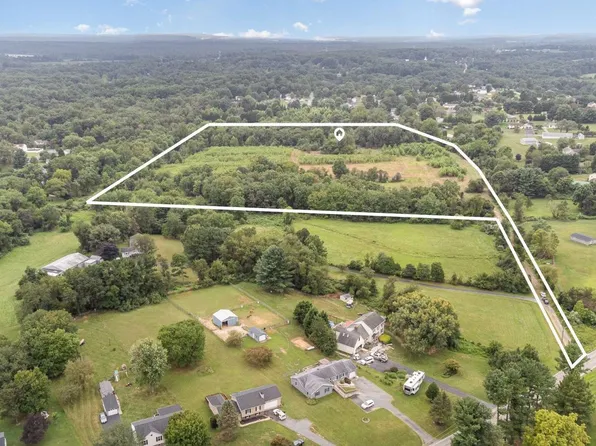 110 Bathon Cir, Elkton, MD 21921