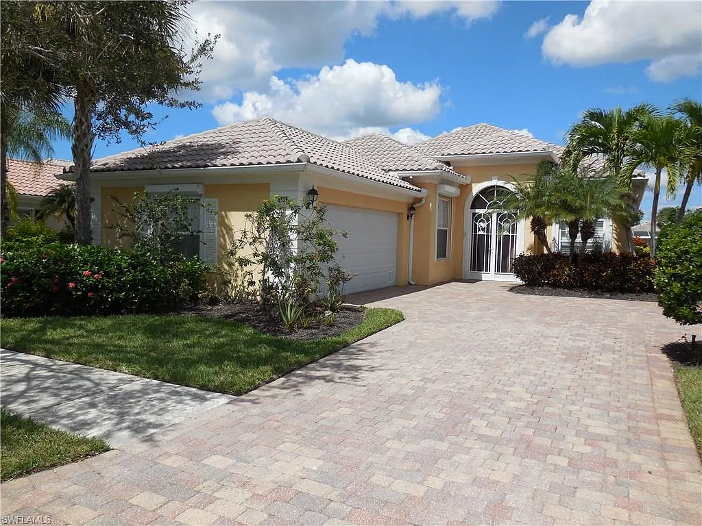 3 bed, 2.0 bath, 2000 sqft, $3,500 — Photo 1