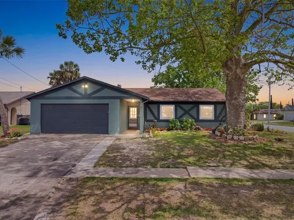 16026 Surrey Dr, Hudson, FL 34667