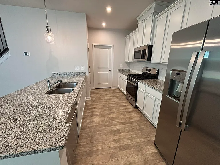 424 Lady Liberty Way — Photo 3