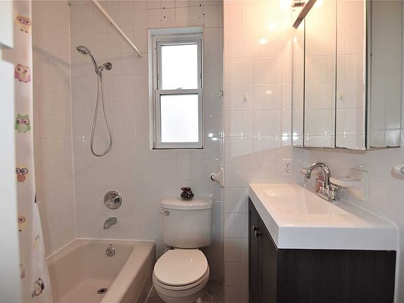 5th image of 5642 206th St