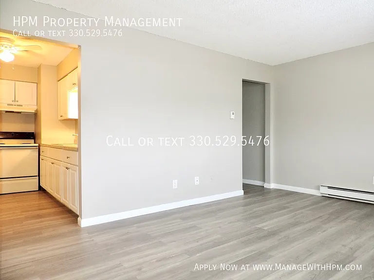 1015 Howe Ave #20 — Photo 3