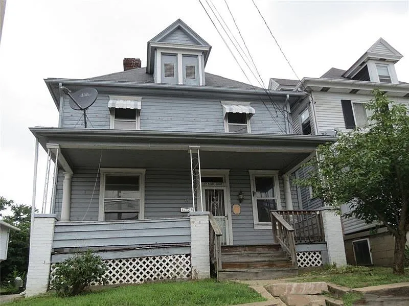 17 Lemon St photo 1