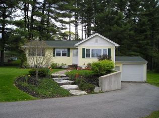 49 Sunset Dr, Greenland, NH 03840