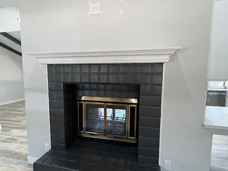 3297 Heide Ln — Photo 3