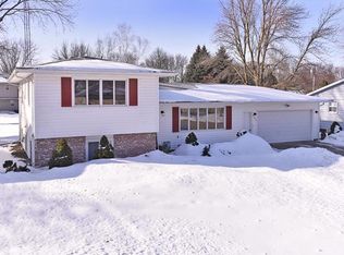 805 15th St SE, Owatonna, MN 55060