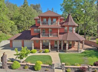 54911 Willow Cv, Bass Lake, CA 93604