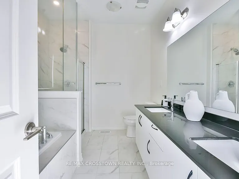 104 Shepherd Dr — Photo 32
