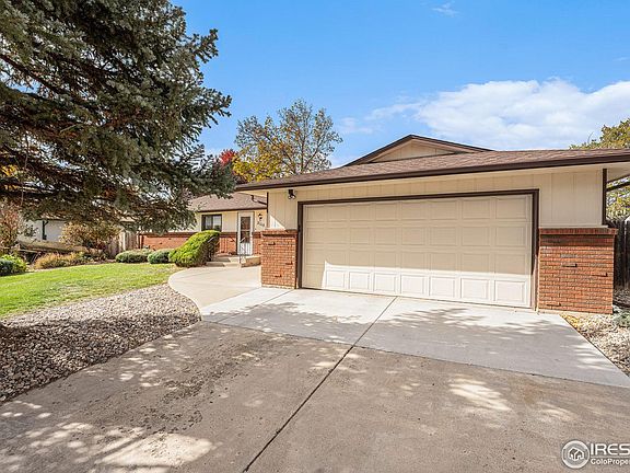 3rd image of 2115 Farisita Dr