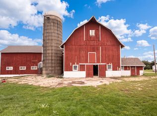 10717 N Us Highway 14, Harvard, IL 60033