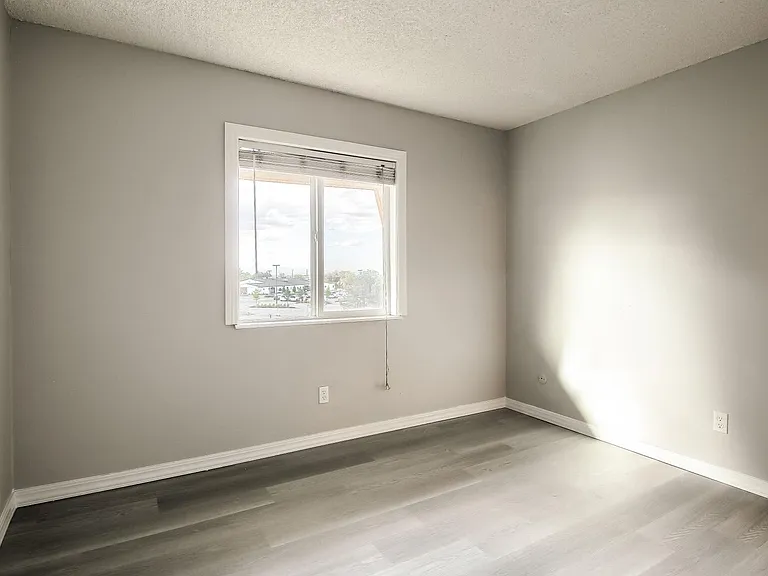 10211 Ura Ln #6-302 — Photo 14
