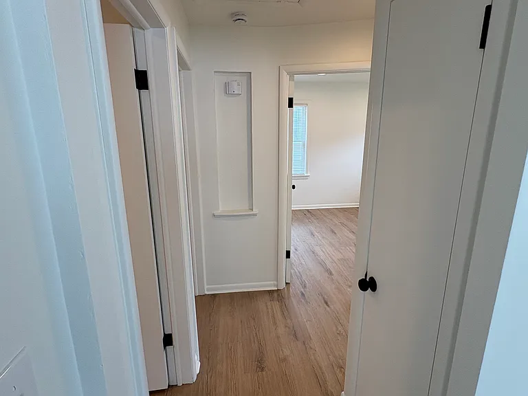 9609 Alexander Rd — Photo 7