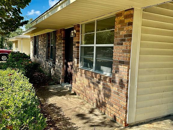 3rd image of 2703 E David Dr