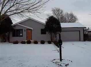 1316 13th Ave, Belvidere, IL 61008