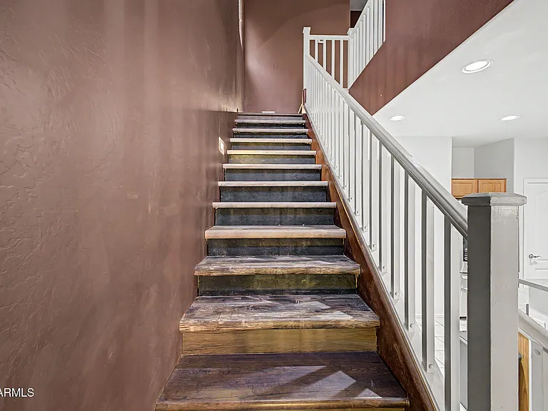 1944 N 77th Gln — Photo 15