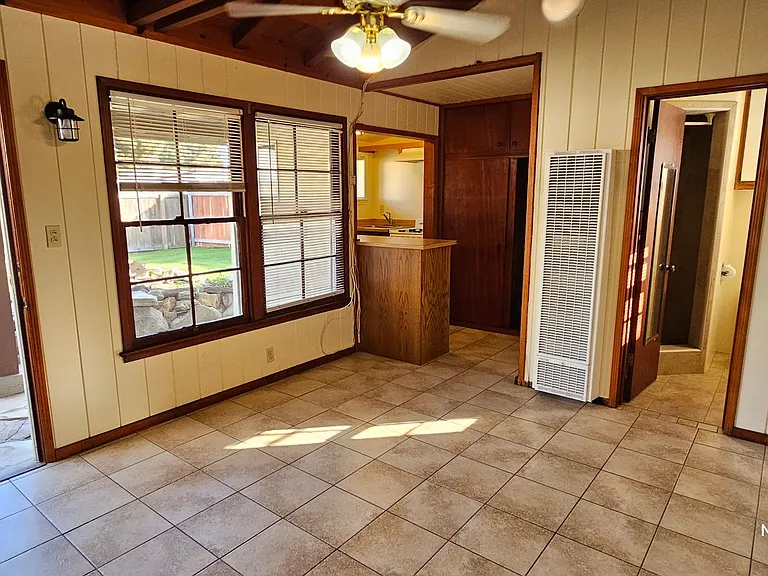 208 E Hermosa St #A — Photo 7