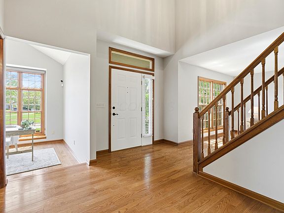 5th image of 6585 Oak Shadow Dr