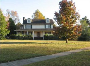 1300 Limetree Ln, Moncks Corner, SC 29461