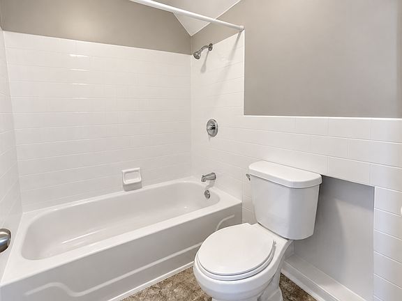 5th image of 781 6th St E #4