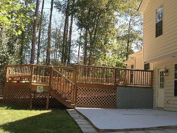 View of oversized deck