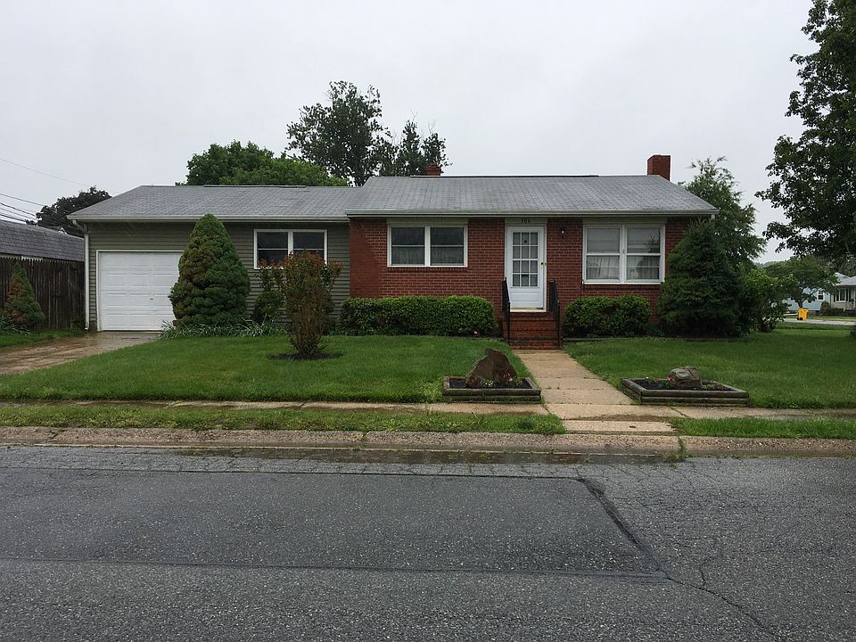 1st image of 106 Priscilla St