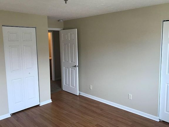 5th image of 1274 N Chapel St