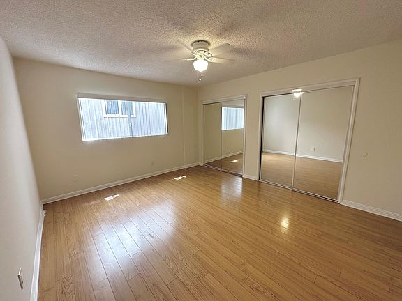 3rd image of 504 Hill Dr APT B
