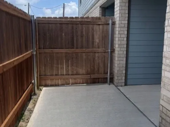 1005 Garfield Ave #C-13, Harlingen, TX 78550