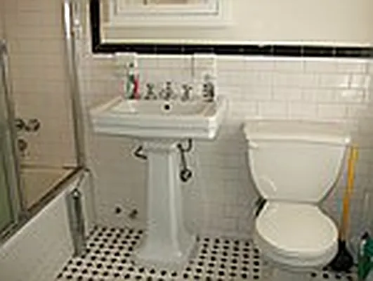 Rented by Aguayo & Huebener Brooklyn | media 18