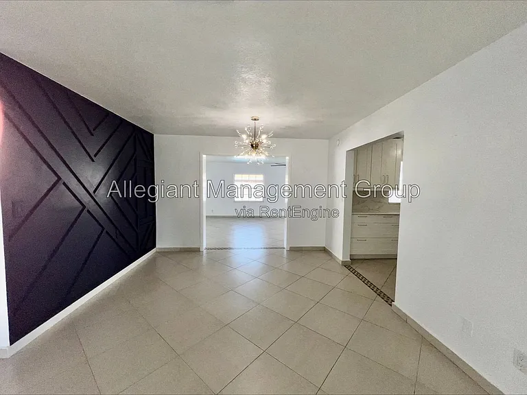 1211 Lehigh St — Photo 11