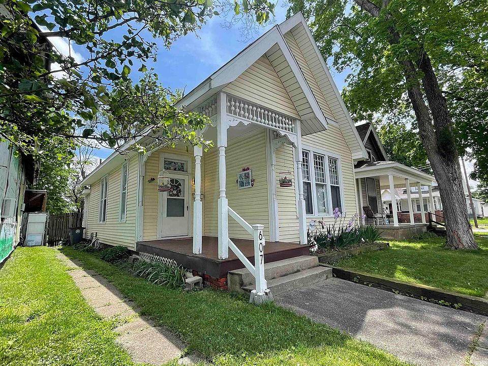 1st image of 607 N 10th St
