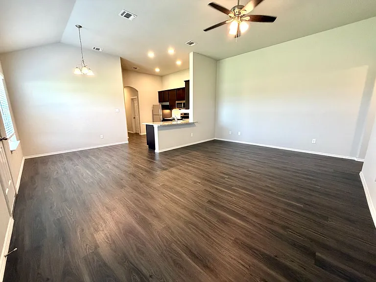 Come live in Knox Ridge! — Photo 26