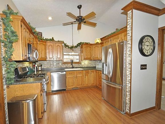 4th image of 10043 Lanter Ct