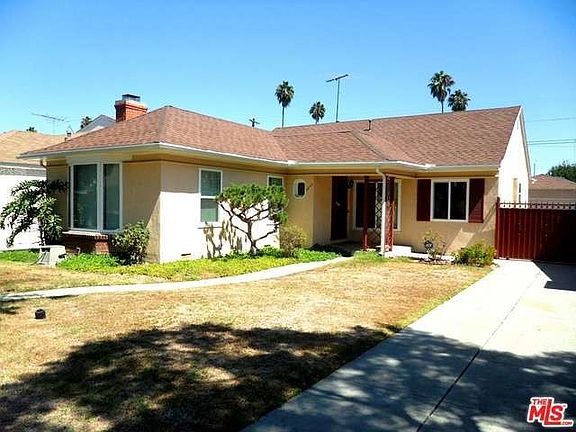 2nd image of 3820 Edgehill Dr