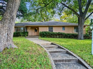 10422 Vinemont St, Dallas, TX 75218
