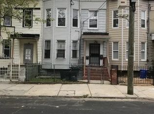 35 Van Nostrand Ave #2A, Jersey City, NJ 07305