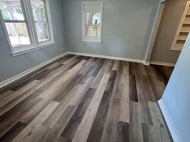 2135 King Ave — Photo 7