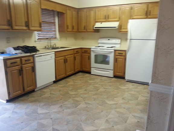 Kitchen and dining area